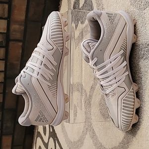 Mens Adidas Afterburner sz 5.5 cleats white & silver lowtop laced